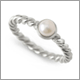 R1002 - Pearl Dot Ring